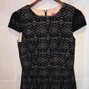 Betsy Johnson Black Lace Overlay Dress With Tan Lining and Cap Sleeves | Size 4